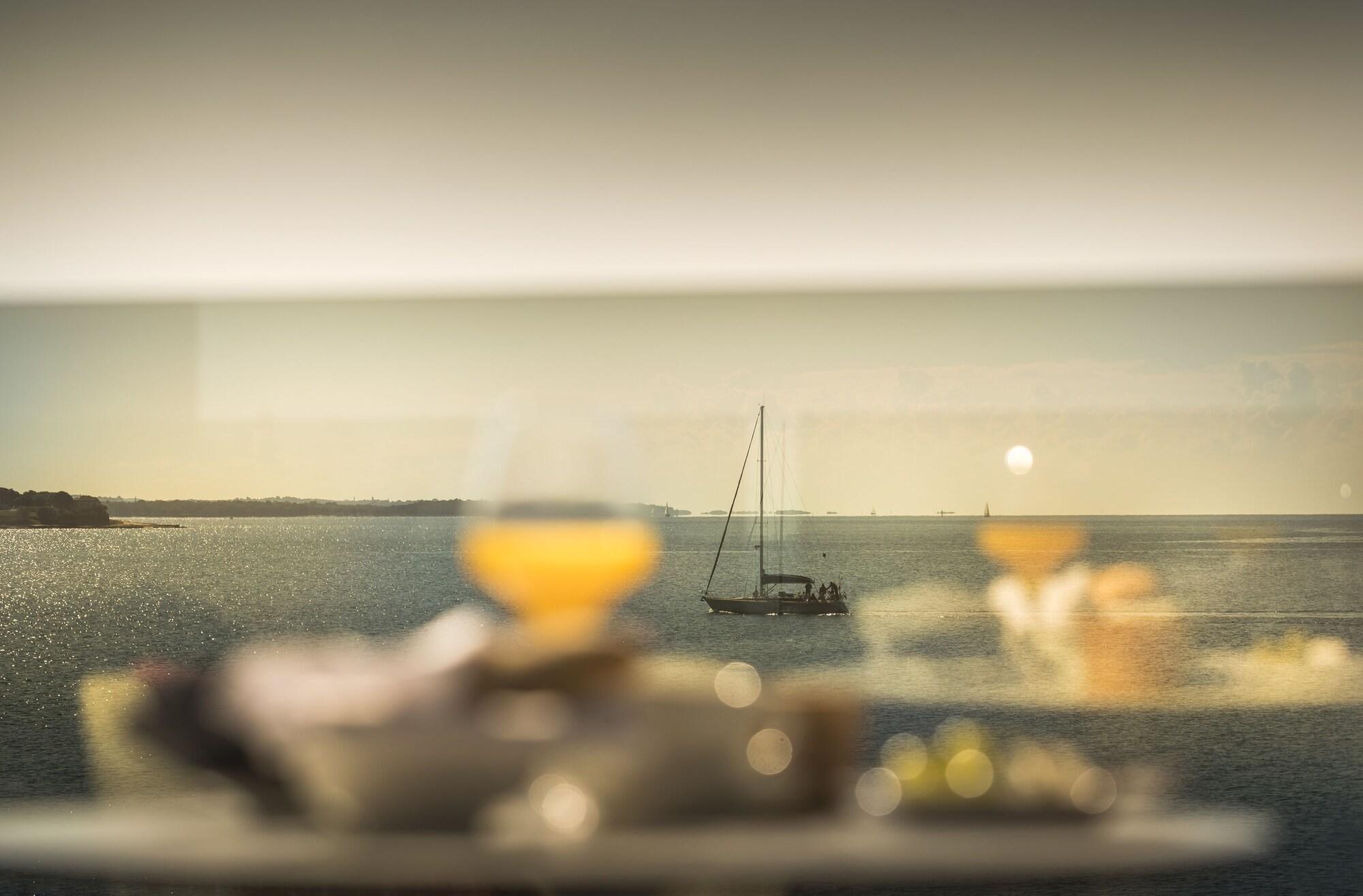 Rivalmare Beach Boutique Hotel - New! Novigrad Istria Εξωτερικό φωτογραφία