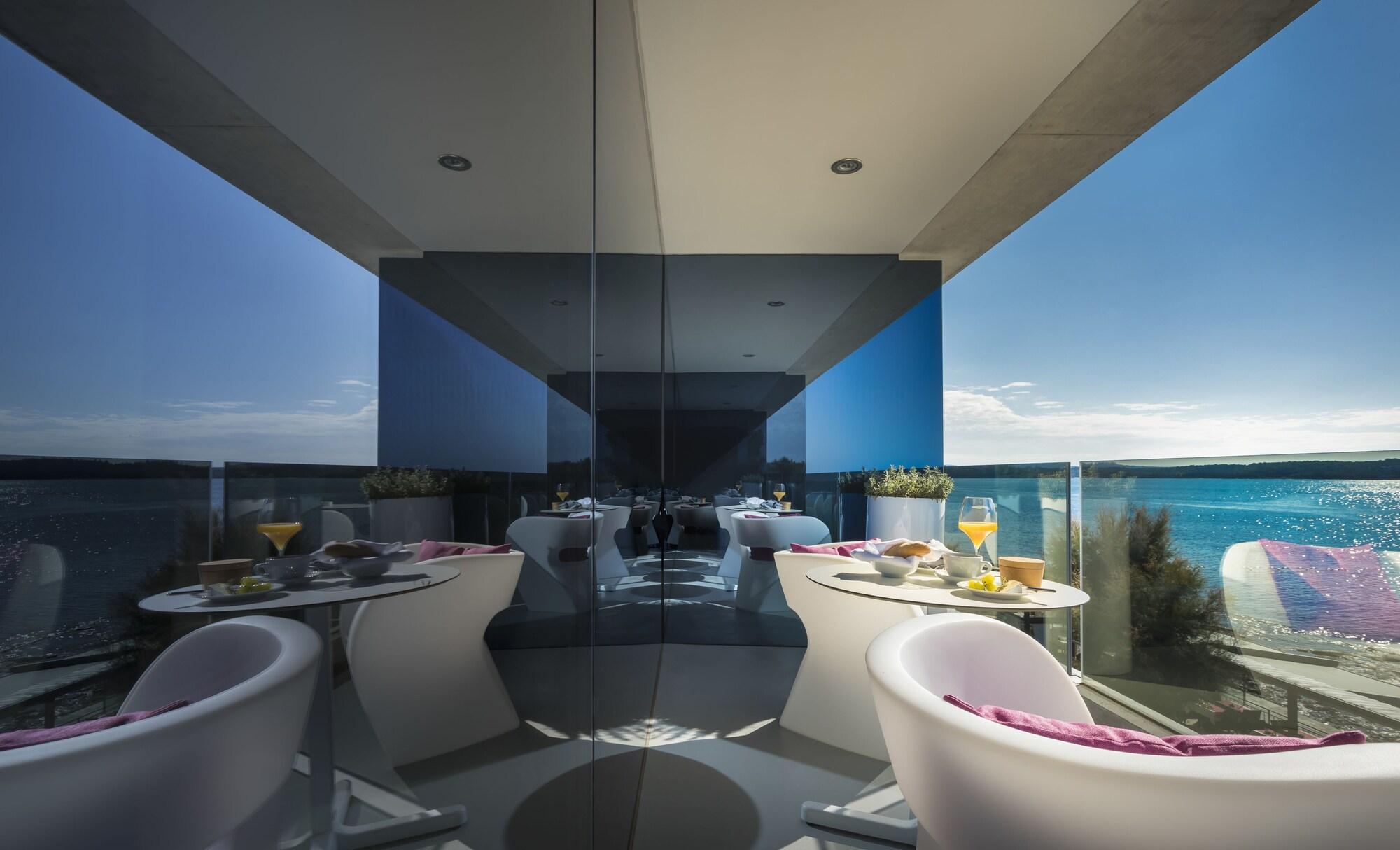 Rivalmare Beach Boutique Hotel - New! Novigrad Istria Εξωτερικό φωτογραφία