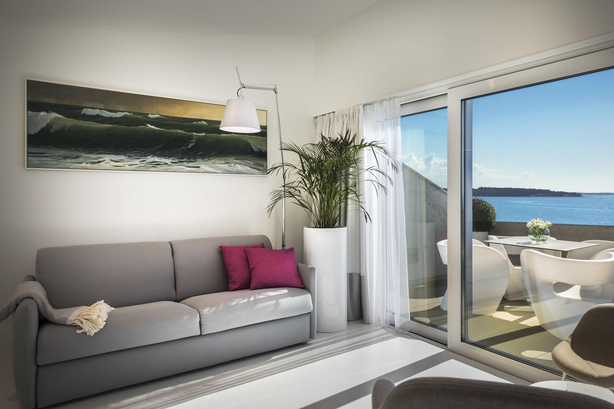 Rivalmare Beach Boutique Hotel - New! Novigrad Istria Εξωτερικό φωτογραφία