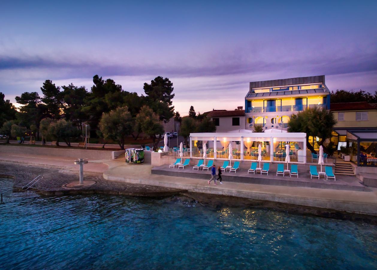 Rivalmare Beach Boutique Hotel - New! Novigrad Istria Εξωτερικό φωτογραφία
